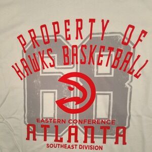 Atlanta Hawks NBA Eastern Conference Retro T Shirt Cream Mens L Ultra Game NWT‎